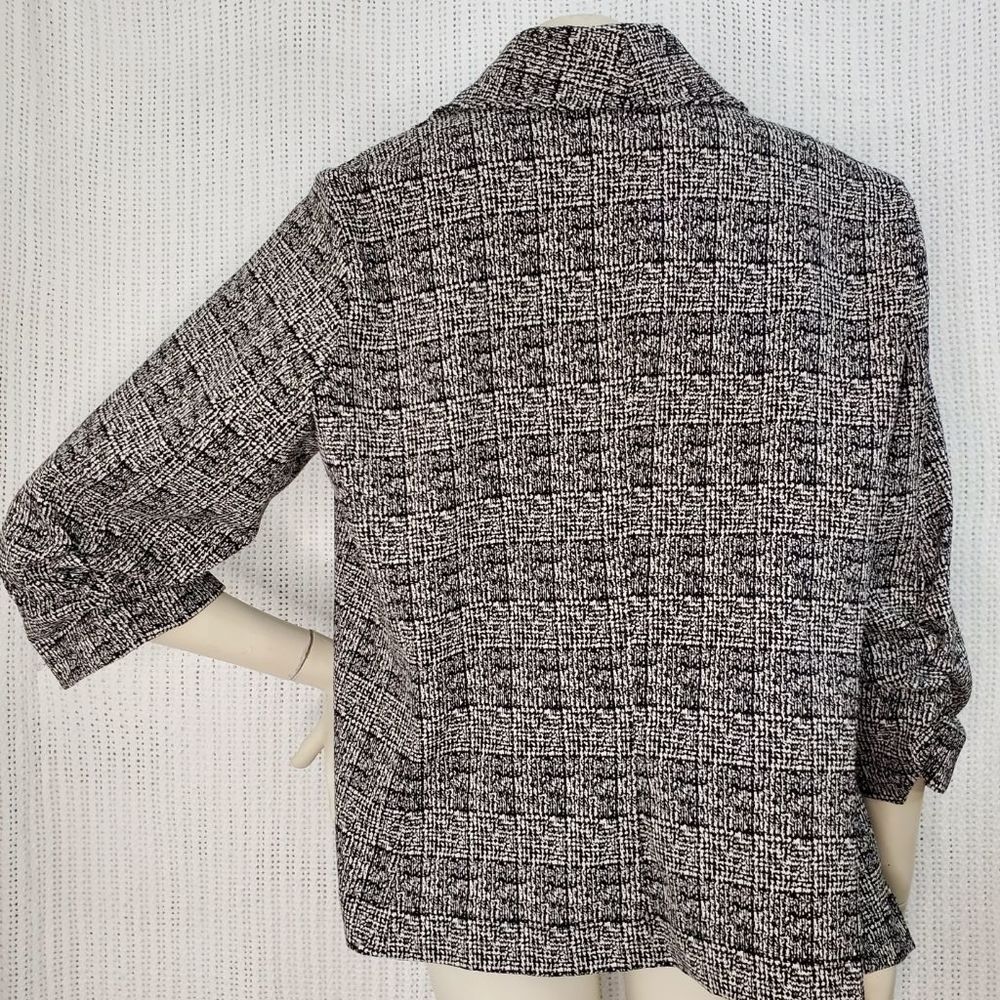 (SOLD) Karen Kane Blazer - Picture 5 of 8
